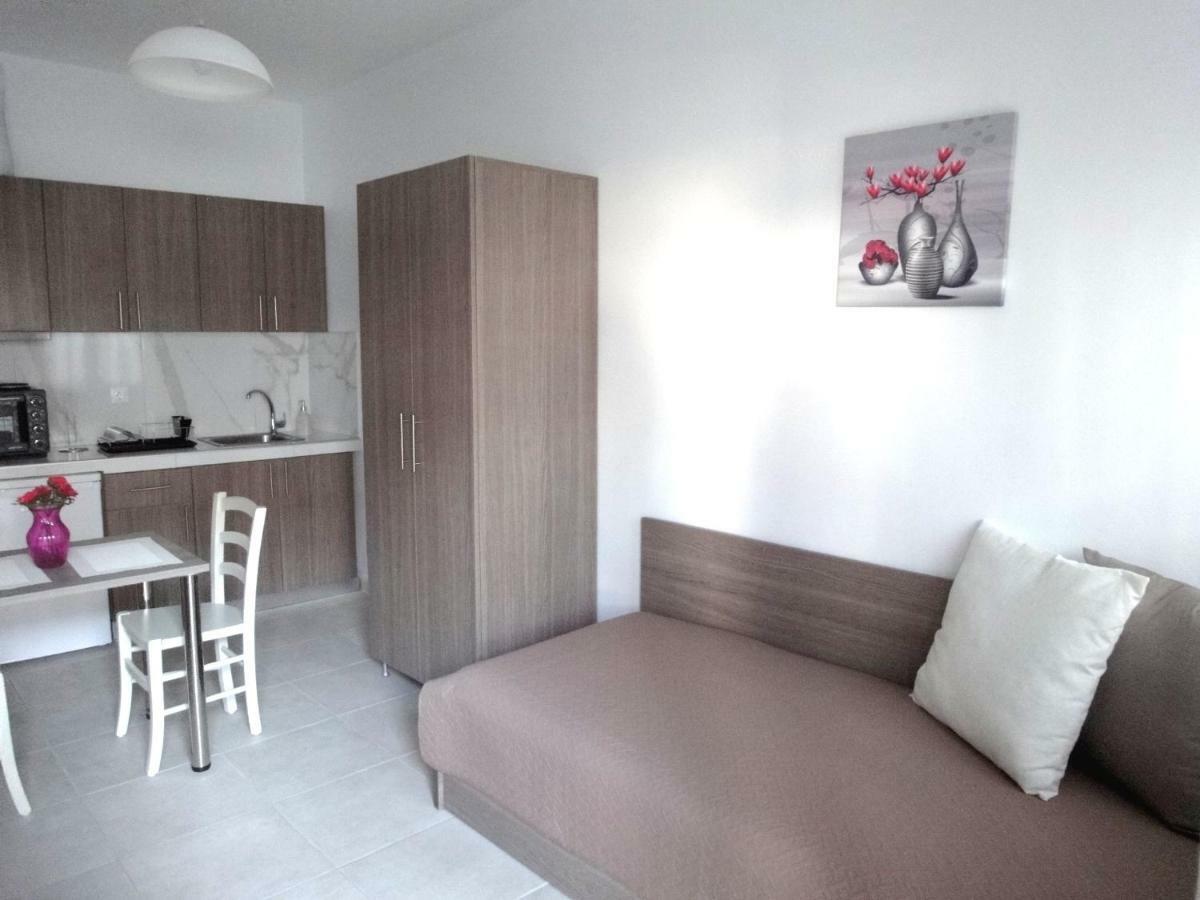Nikogroup Mona Lisa Appartement Polychrono Buitenkant foto